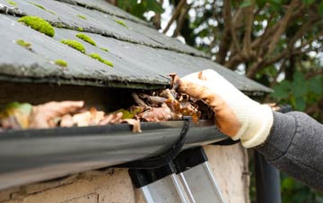 gutter cleaning Tanhouse, Lancashire